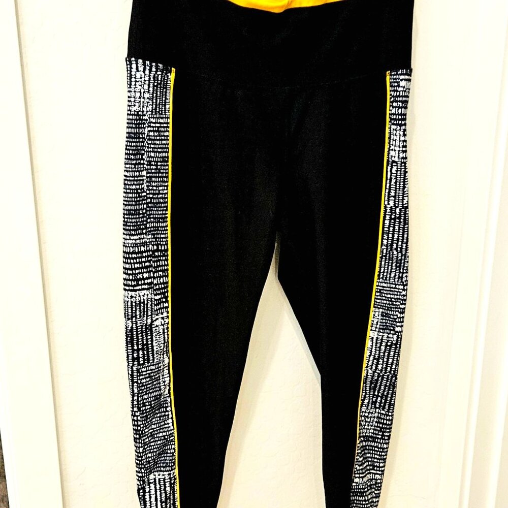 New Xersion black and yellow yoga pants, size Large
